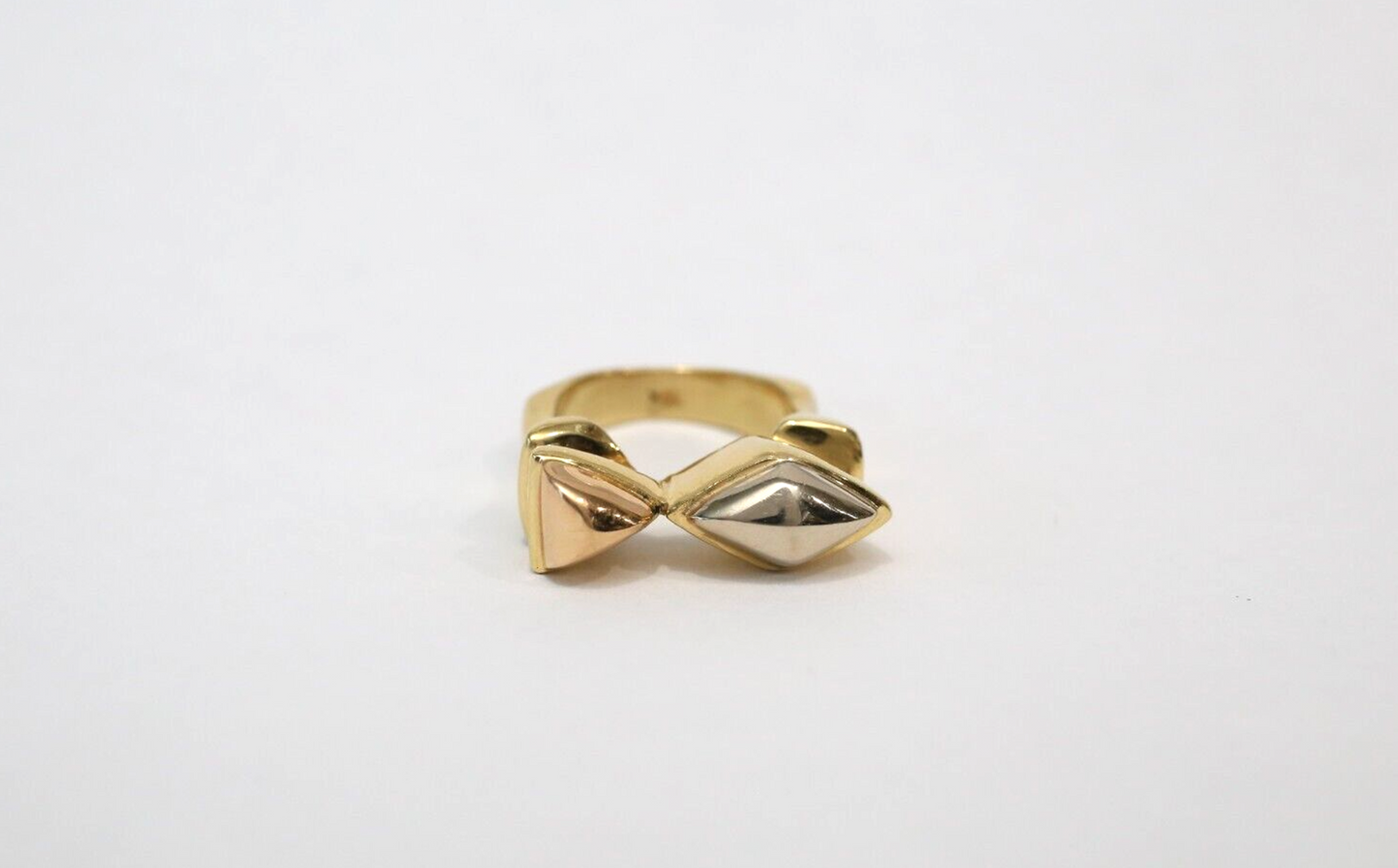 18k Tri-Gold Unique Asymmetrical Ring, Size 6.75 - 11.3g