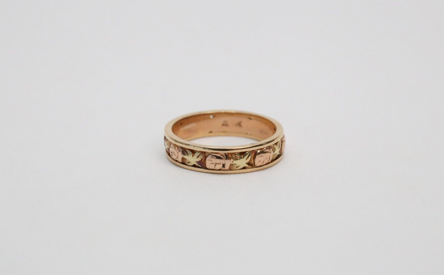 Vintage 14k Yellow Gold Band, Size 5.5 - 3.4g