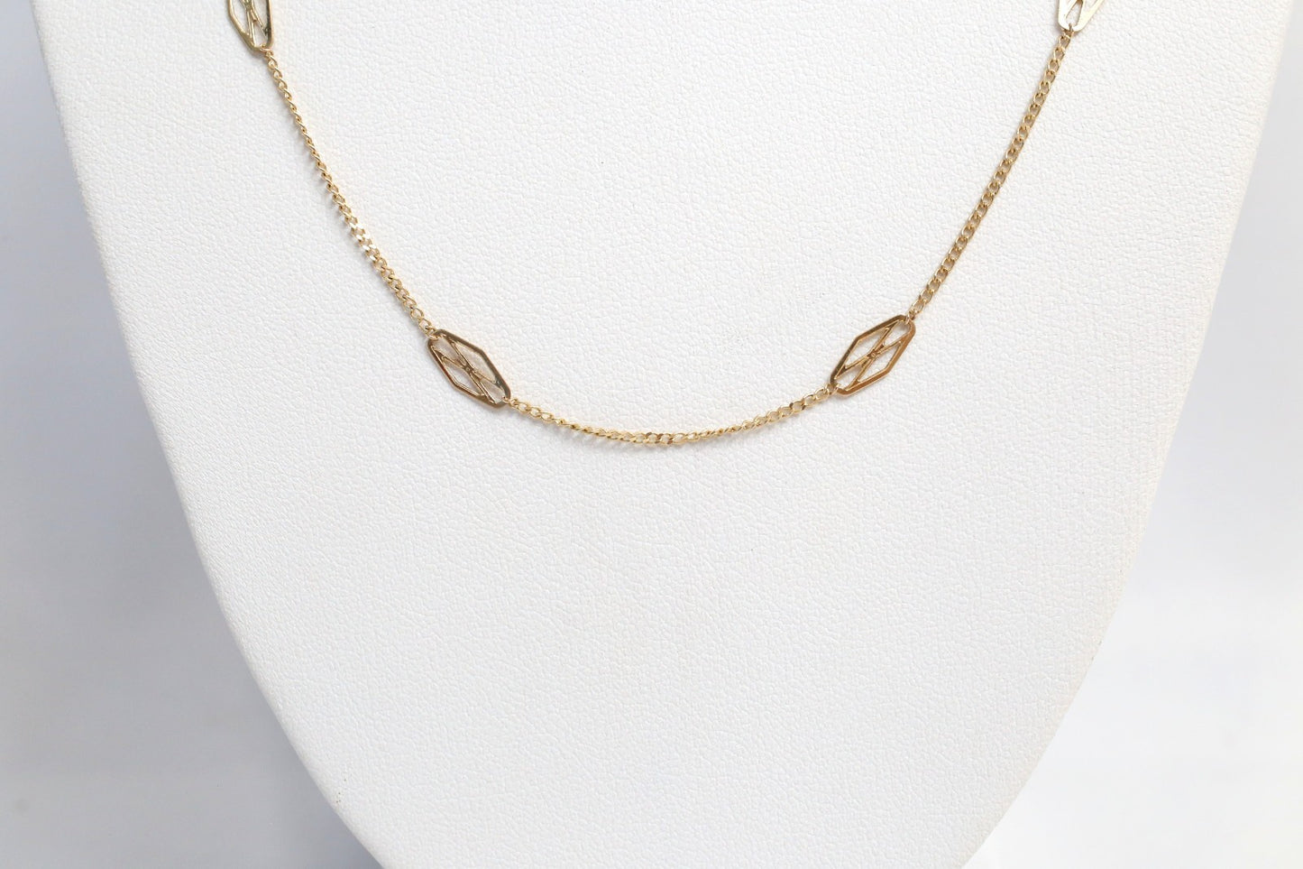 14k Yellow Gold Open Marquise Link Necklace, 27 inches - 3.2g