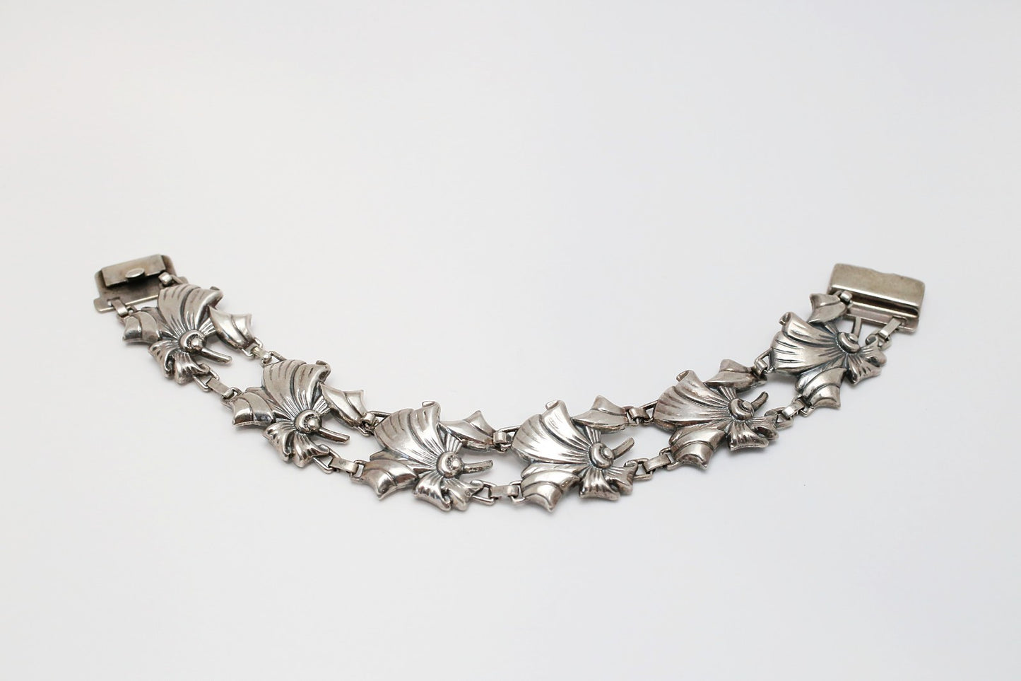 Vintage Sterling Silver Fan Motif Link Bracelet, 7 inches - 19.0g