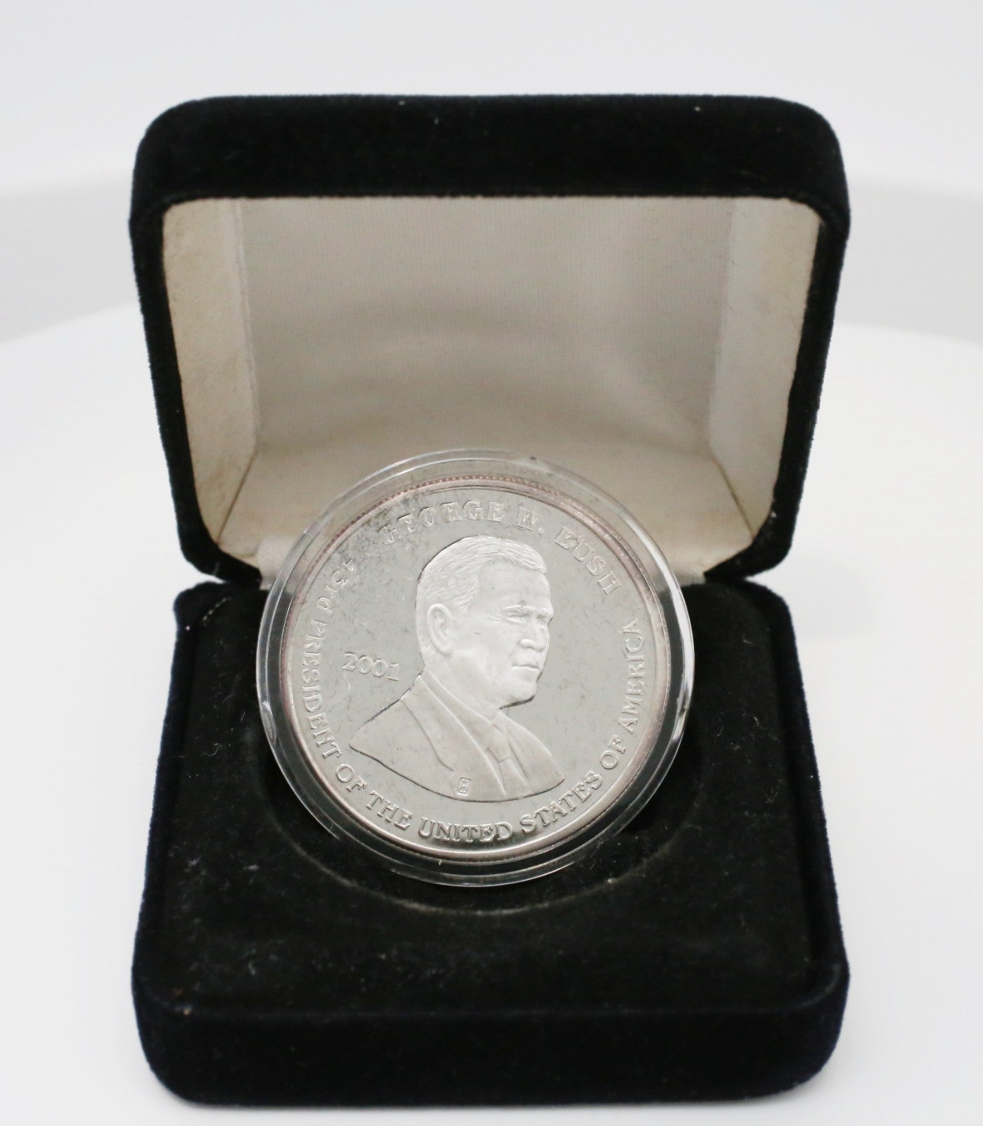 1oz Fine Silver Round, 2001 George Bush & Al Gore President Election Silver Proof