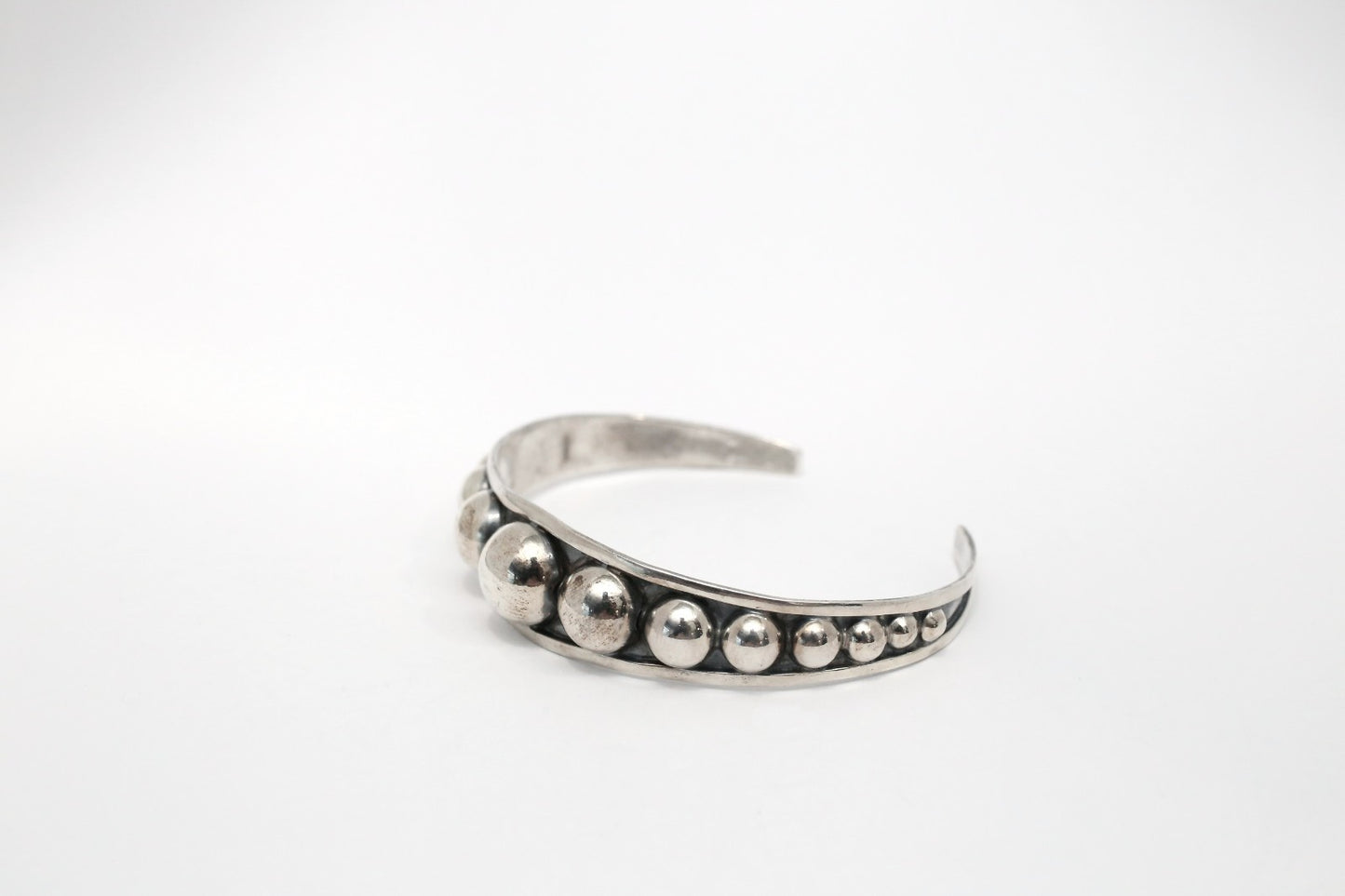 Mexico Sterling Silver Beaded Cuff Bracelet, 7 inches - 13.1g