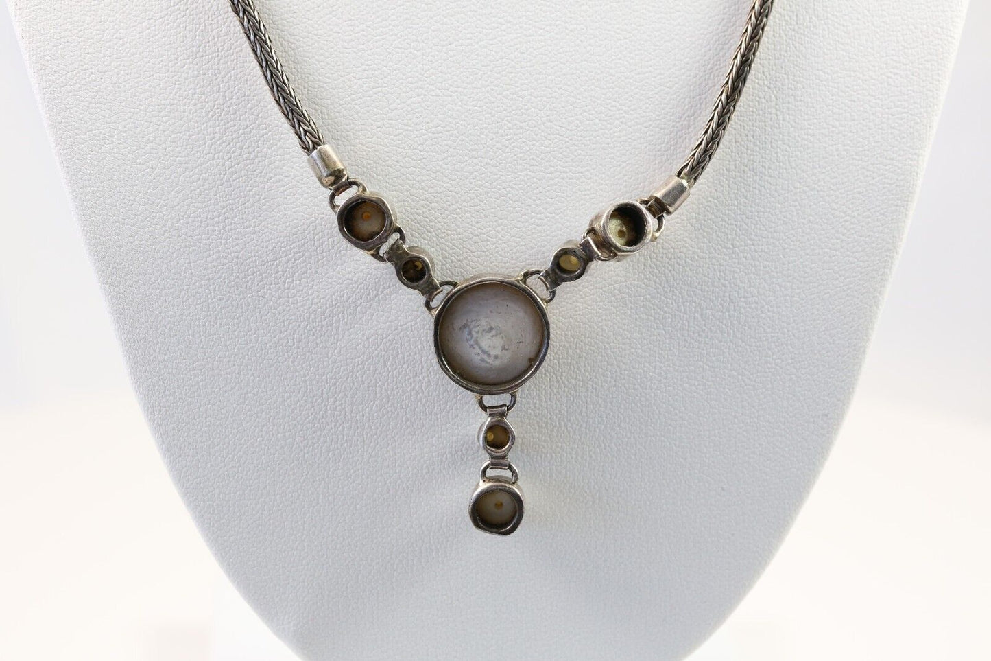 Vintage Sterling Silver Mother of Pearl Necklace, 16 inches - 23.5g