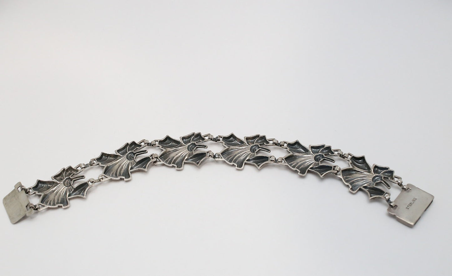 Vintage Sterling Silver Fan Motif Link Bracelet, 7 inches - 19.0g