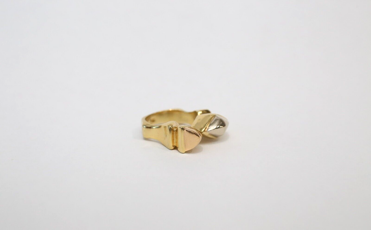 18k Tri-Gold Unique Asymmetrical Ring, Size 6.75 - 11.3g