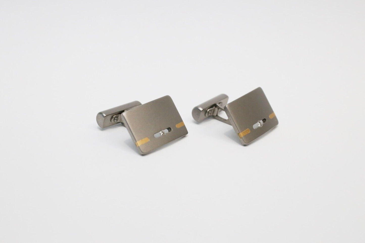 Titanium & 18k Yellow Gold Diamond Rectangle Cufflinks, 5.7g