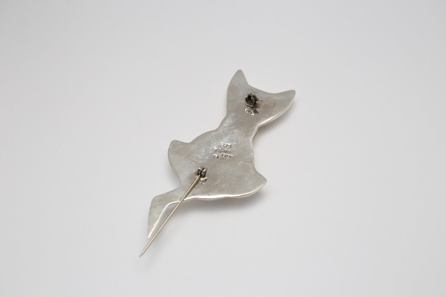 Vintage Sterling Silver Sitting Cat Brooch, 17.7g