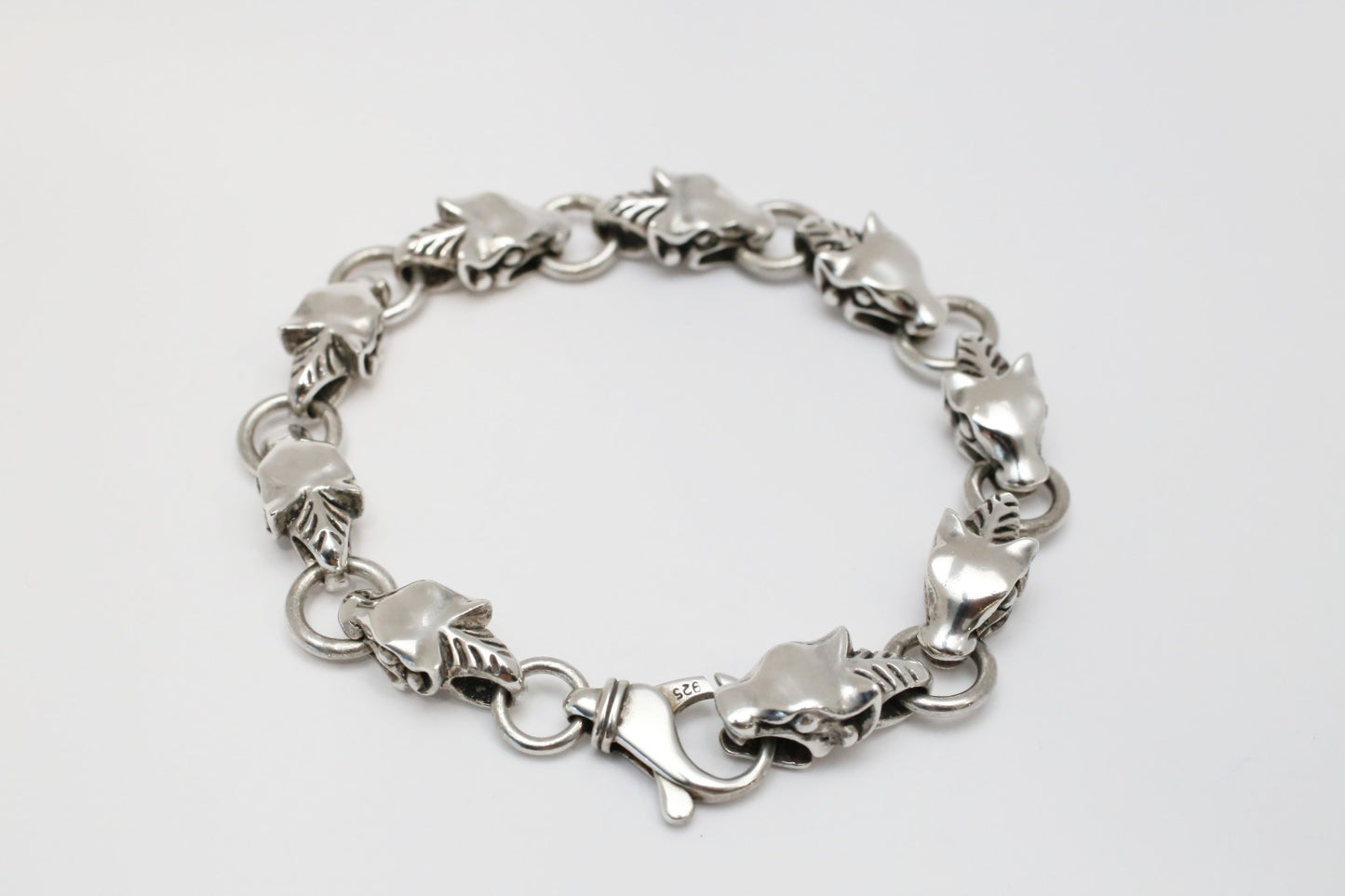 Sterling Silver Linked Feline Head Bracelet, 9.5 inches - 83.8g