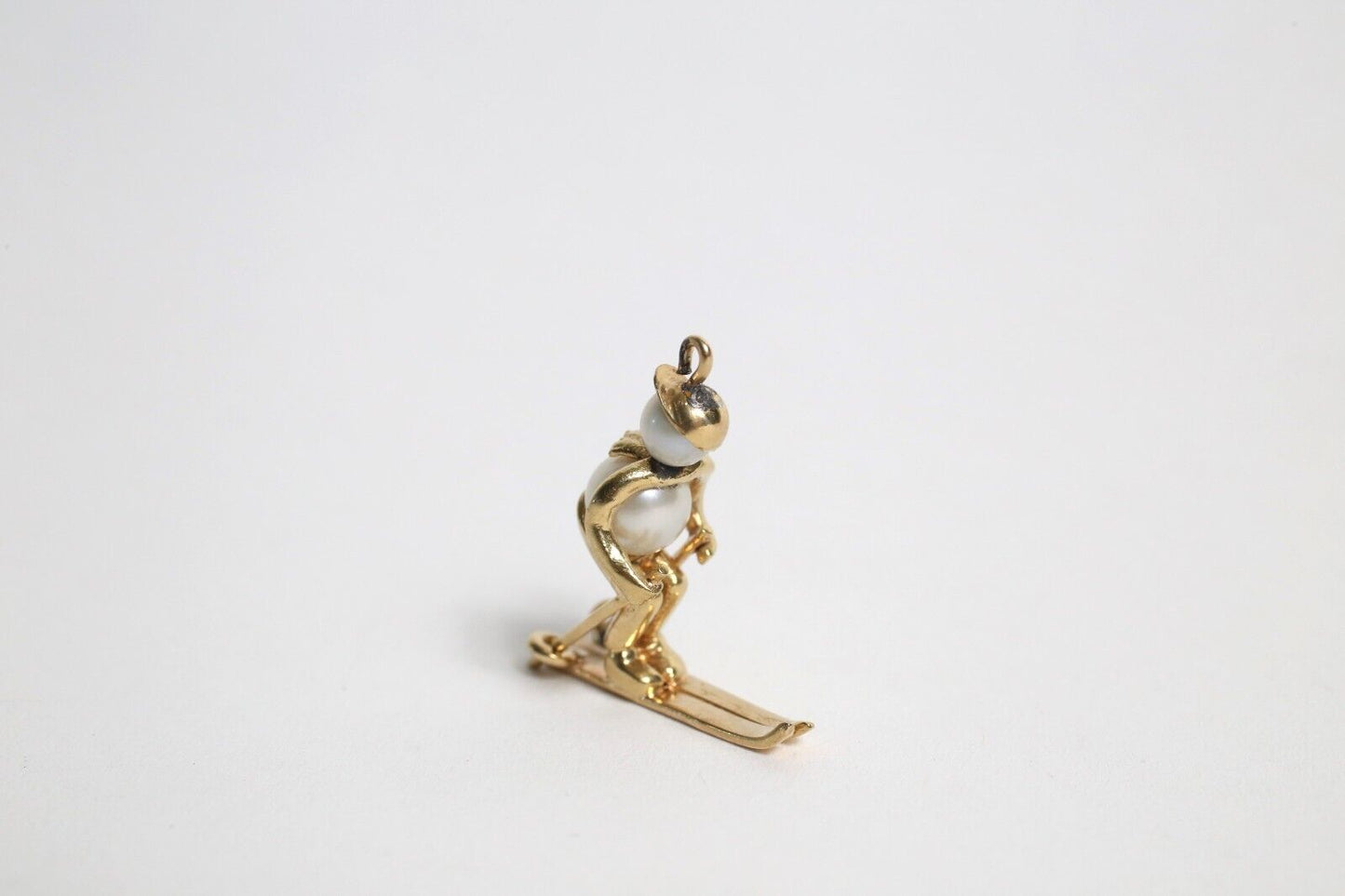 14k Yellow Gold Pearl Skiing Man Charm, 4.0g