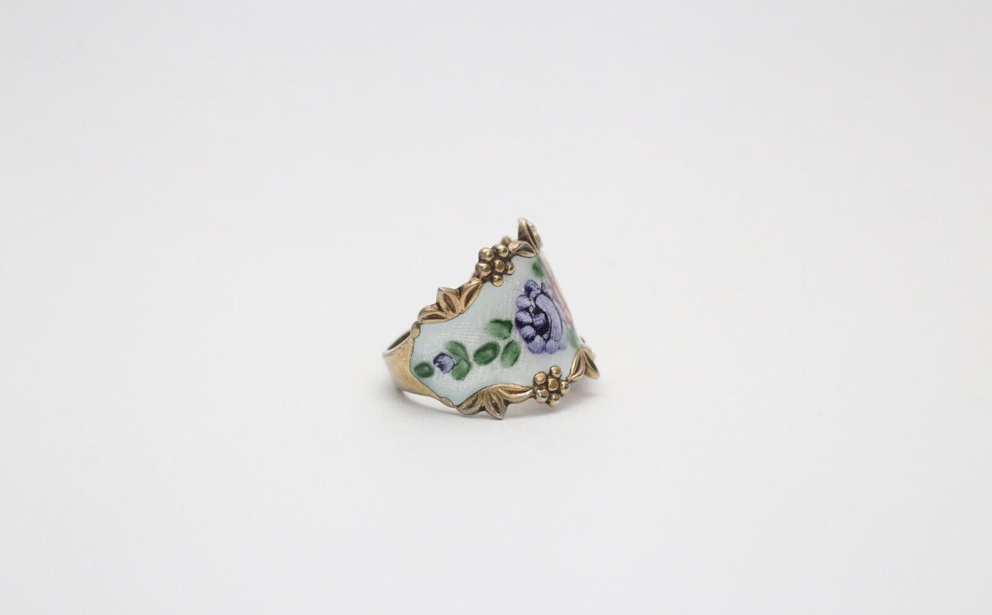 Vintage Sterling Silver Enamel Floral Ring, Size 7.25 - 6.6g