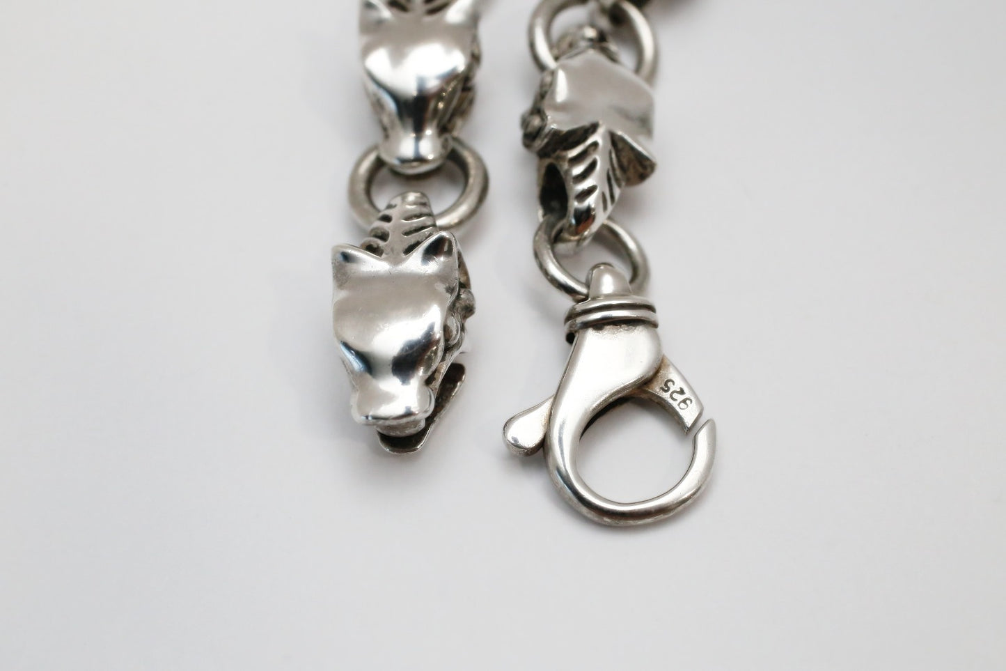 Sterling Silver Linked Feline Head Bracelet, 9.5 inches - 83.8g