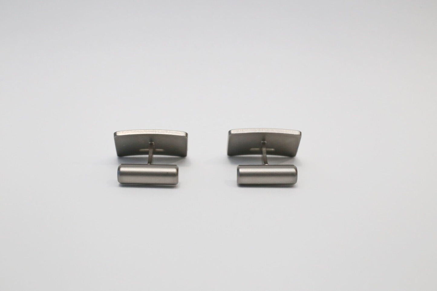 Titanium & 18k Yellow Gold Diamond Rectangle Cufflinks, 5.7g