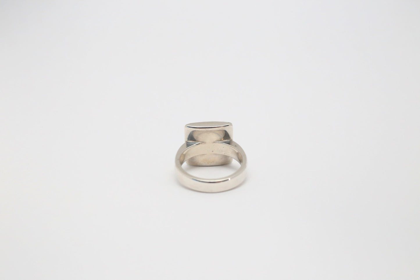 Birks Sterling Silver Blue Heraldic Lion Ring, Size 6.75 - 9.0g