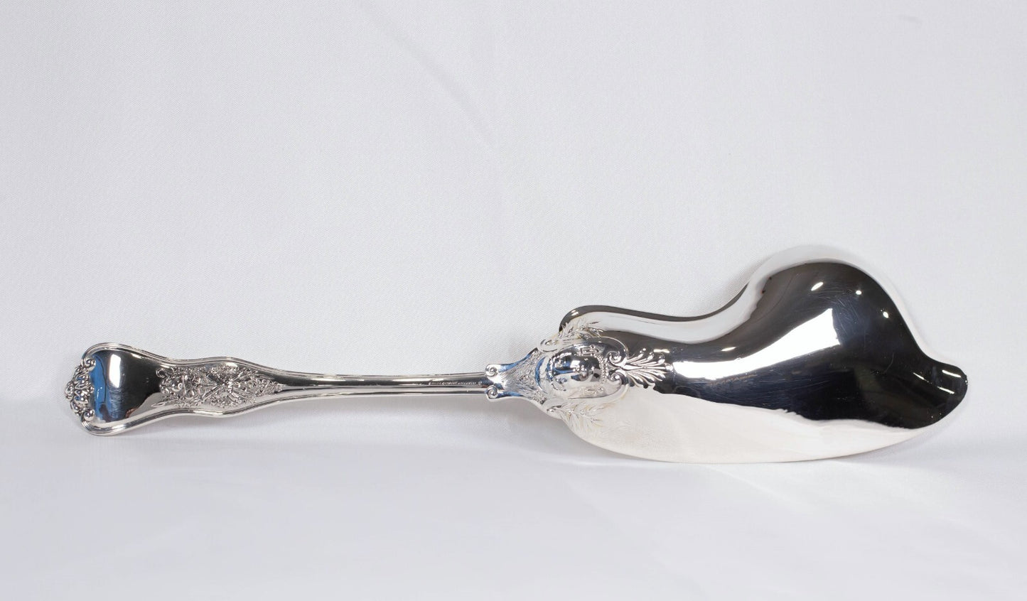 Tiffany & Co "The Olympian" Sterling Silver Fish Server, 183.6g
