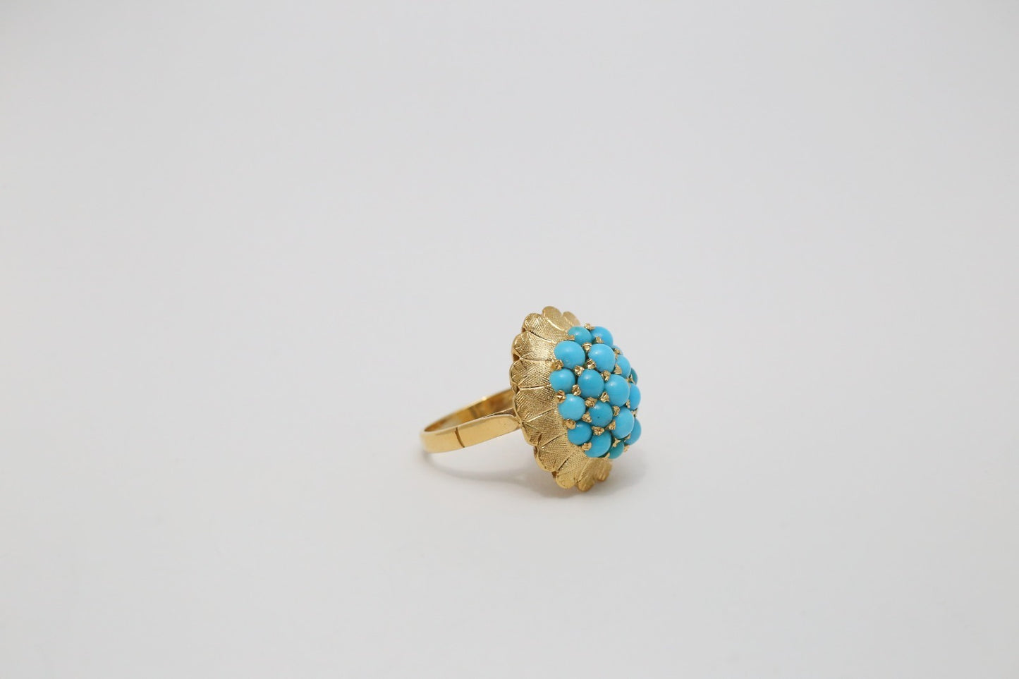 18k Yellow Gold Cocktail Ring, Size 5.5 - 6.4g