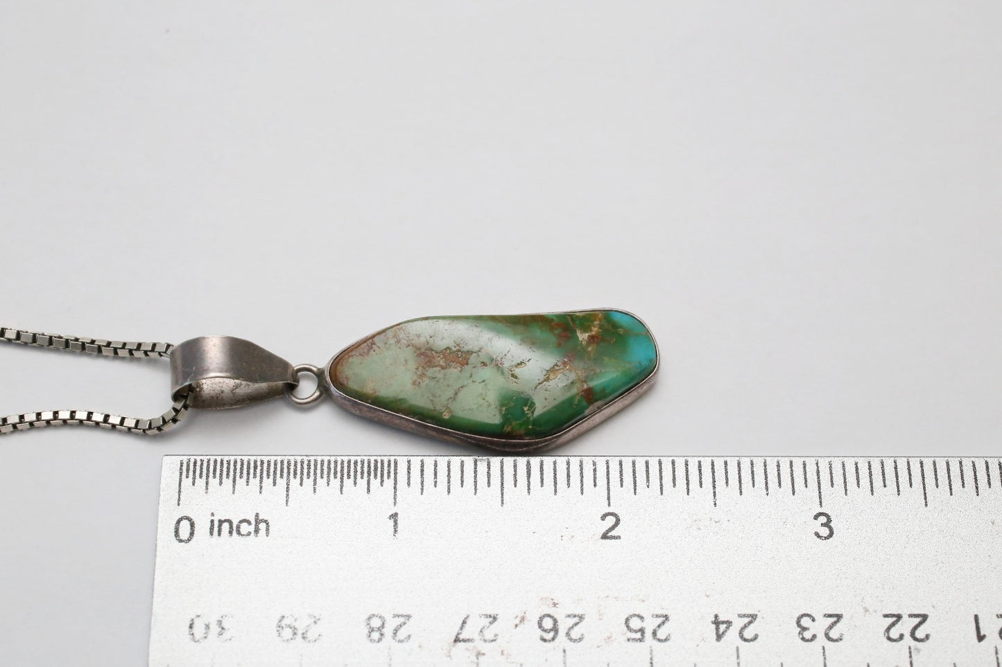 Sterling Silver Green Turquoise Necklace, 20 inches - 18.1g