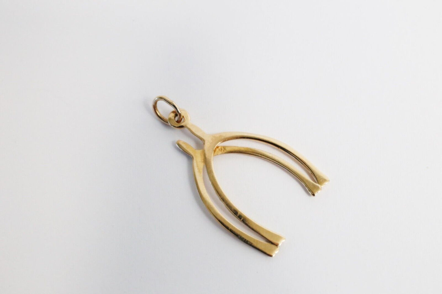 14k Yellow Gold Double Wishbone Charm, 2.1g