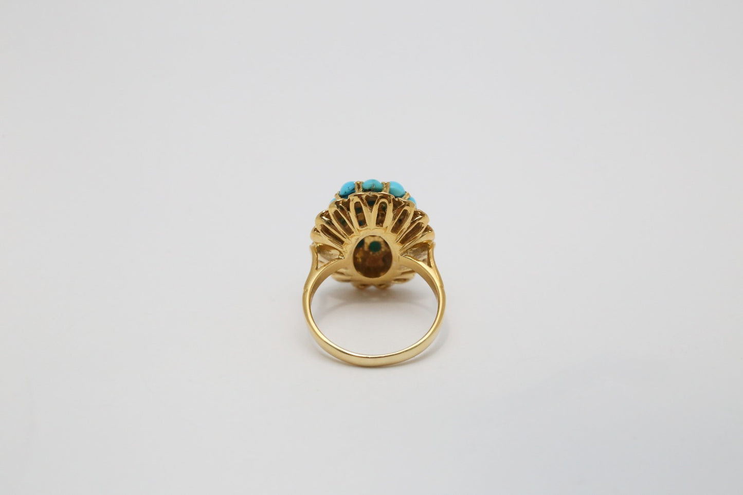 18k Yellow Gold Cocktail Ring, Size 5.5 - 6.4g