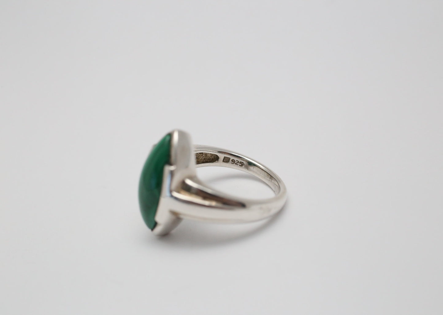 Sterling Silver Malachite Ring, Size 8.25 - 7.7g