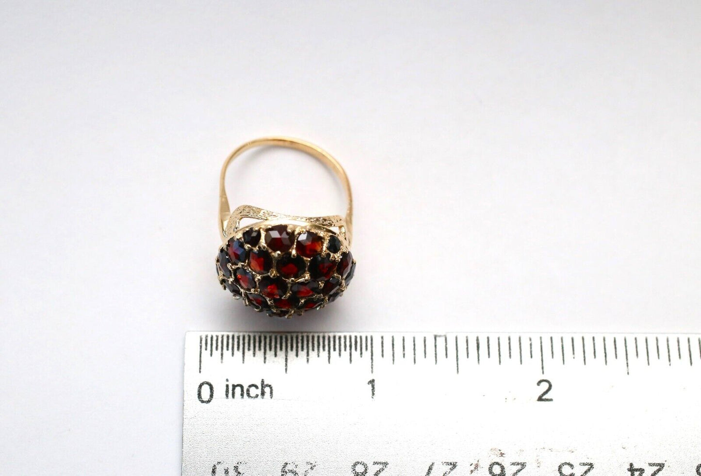 14k Yellow Gold Garnet Cocktail Ring, Size 9 - 8.4g