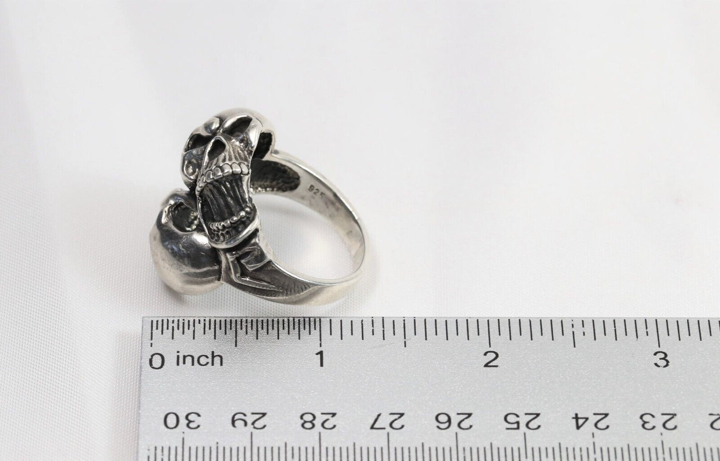Sterling Silver Biker Gothic Dueling Skulls Ring, Size 14 - 18.8g