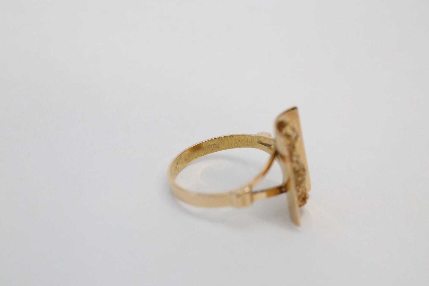 18k Yellow Gold Nugget Ring, Size 8.5 - 5.2g