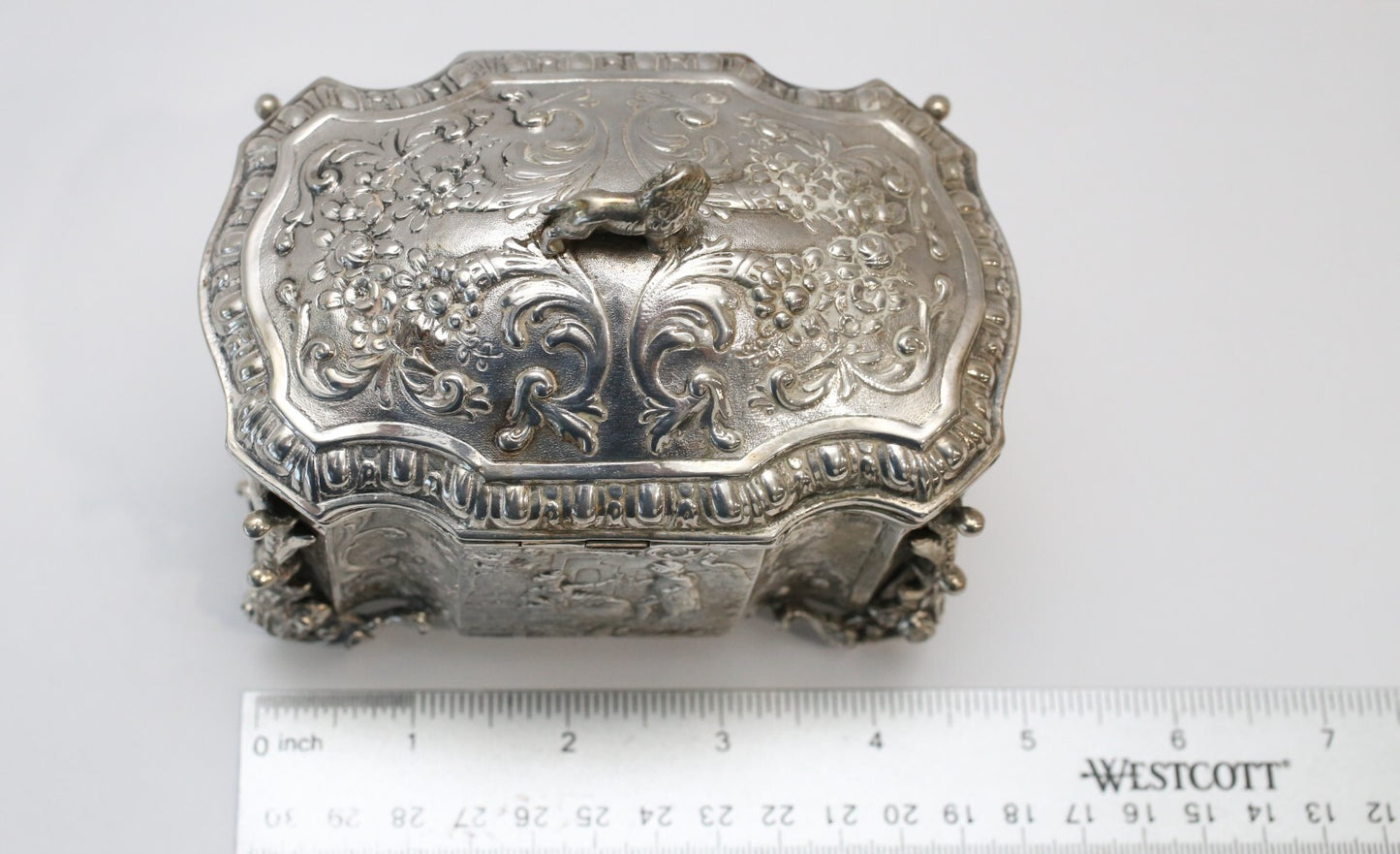Antique Sterling Silver Esrog Box, 13.1 Oz