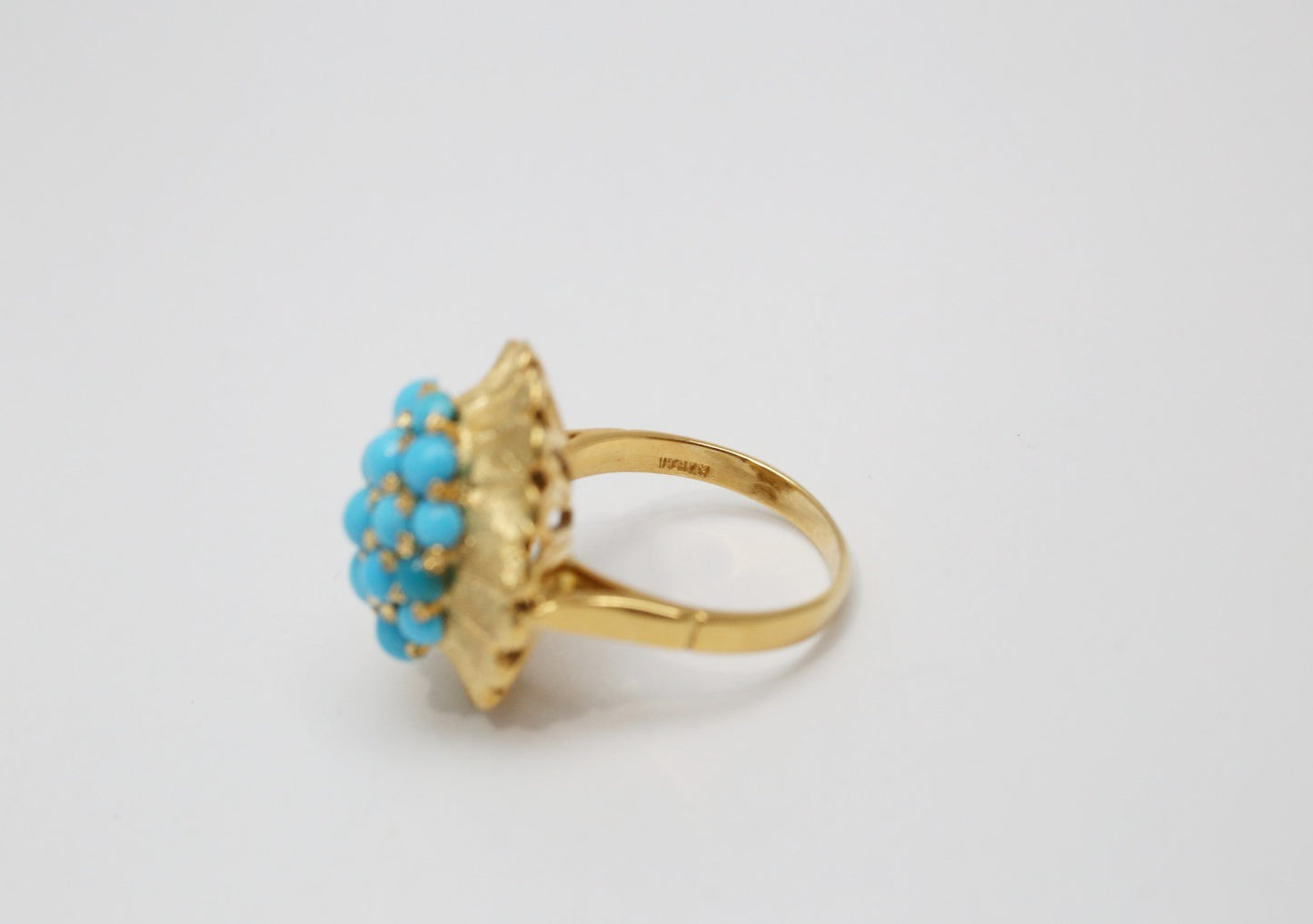 18k Yellow Gold Cocktail Ring, Size 5.5 - 6.4g