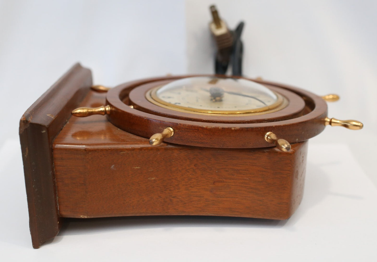 Seth Thomas Helmsman Ship's Wheel Electric Clock