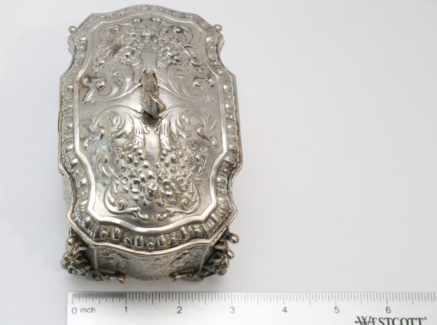 Antique Sterling Silver Esrog Box, 13.1 Oz