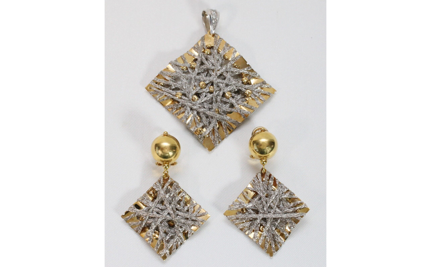 18k Yellow & White Gold Pendant & Earring Set, 27.0g