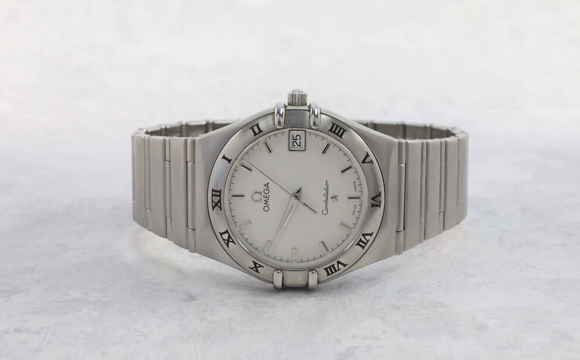 Omega Constellation Model 1512.30.00 Unisex 33mm Quartz Watch Providence Pawn