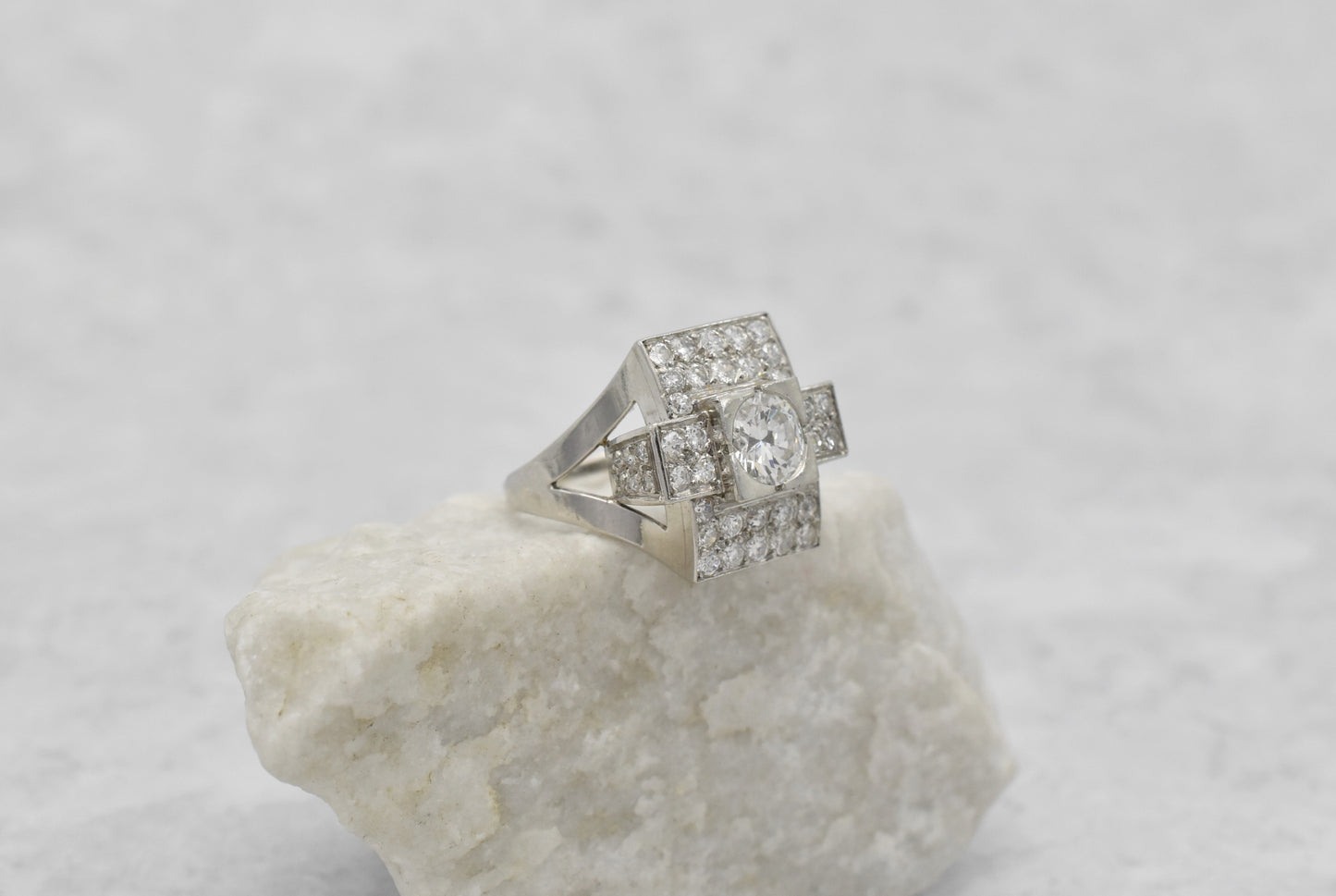 Vintage Platinum Art Deco 1.76ct Diamond Ring, Size 4.75 - 8.7g