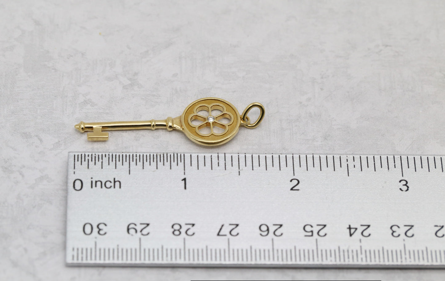 Tiffany & Co. 18k Yellow Gold Diamond Blossom Flower Key Pendant - 4.1g