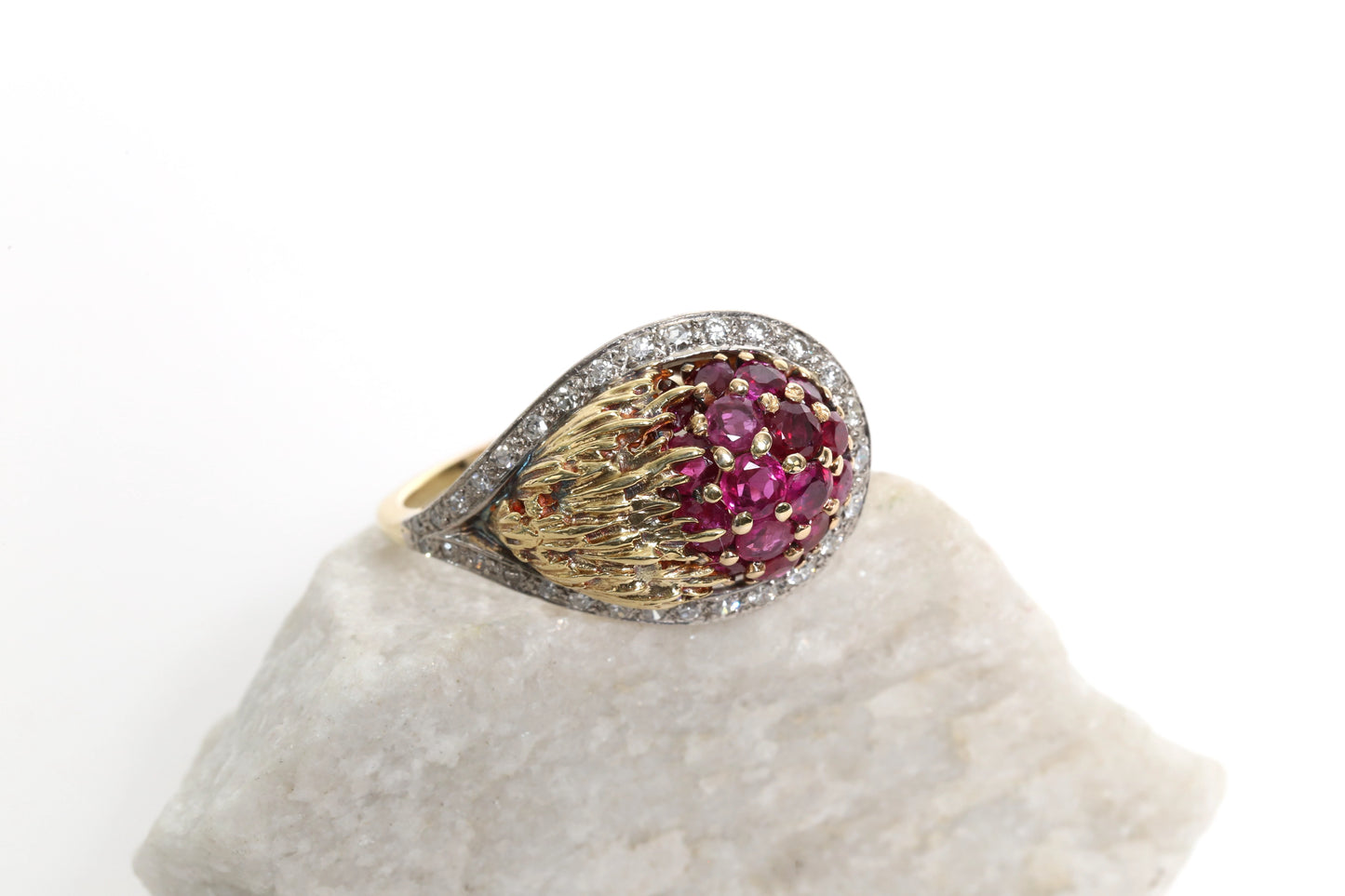 Vintage Erwin Pearl 1960s 18k Yellow Gold Diamond & Ruby Ring, Size 8.25 - 10.1g