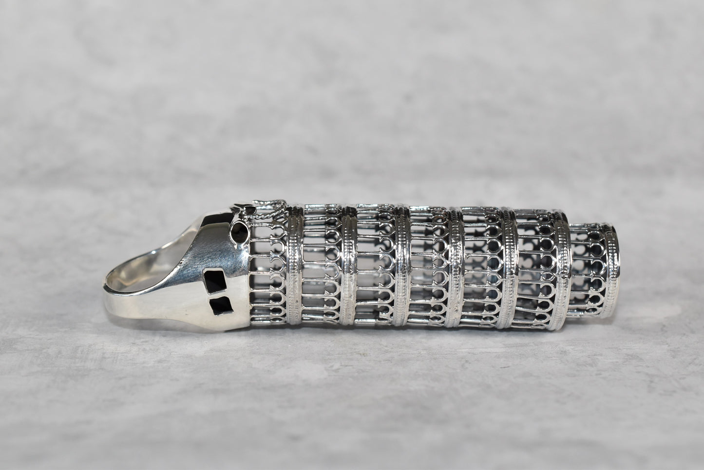 Sterling Silver Leaning Tower of Pisa Ring, Size 10.5 - 46.7g