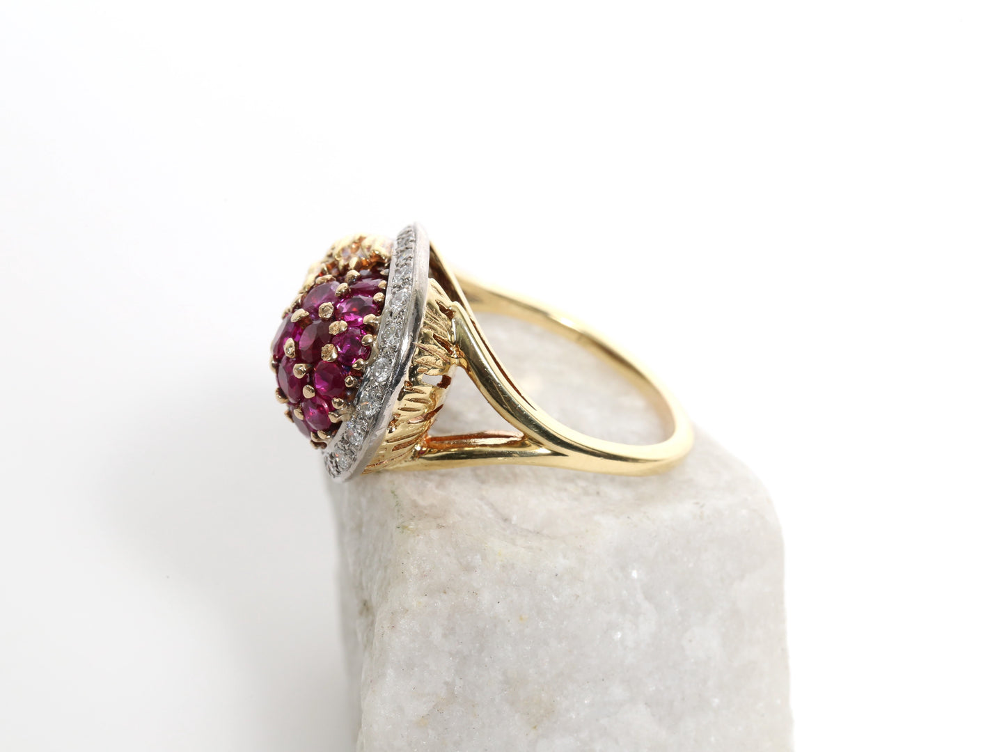 Vintage Erwin Pearl 1960s 18k Yellow Gold Diamond & Ruby Ring, Size 8.25 - 10.1g