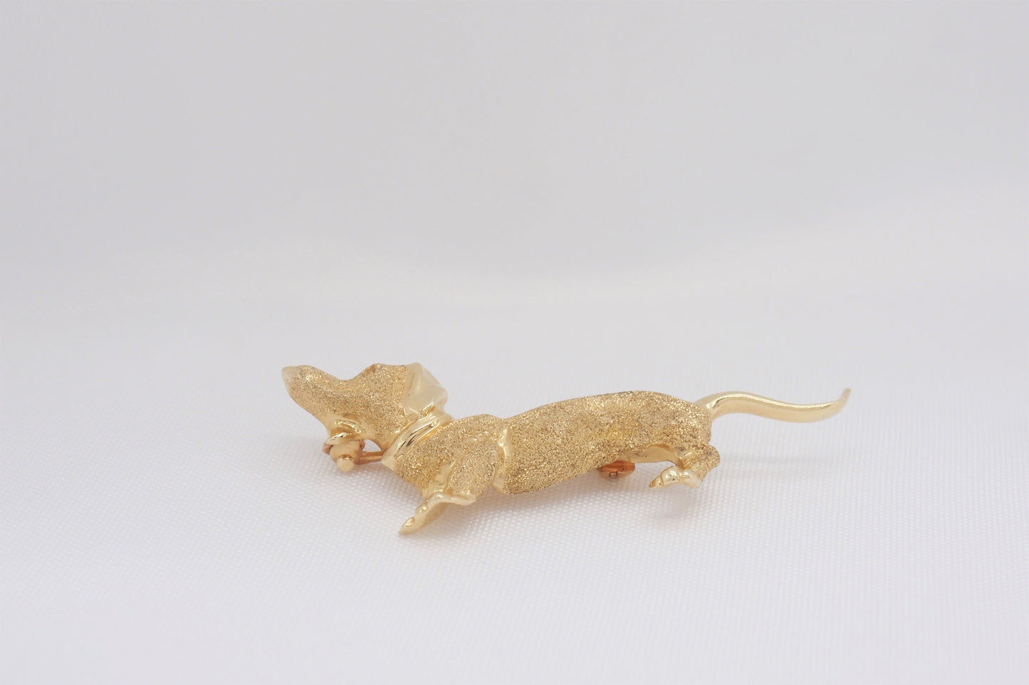 14k Yellow Gold Dog Brooch - 4.0g