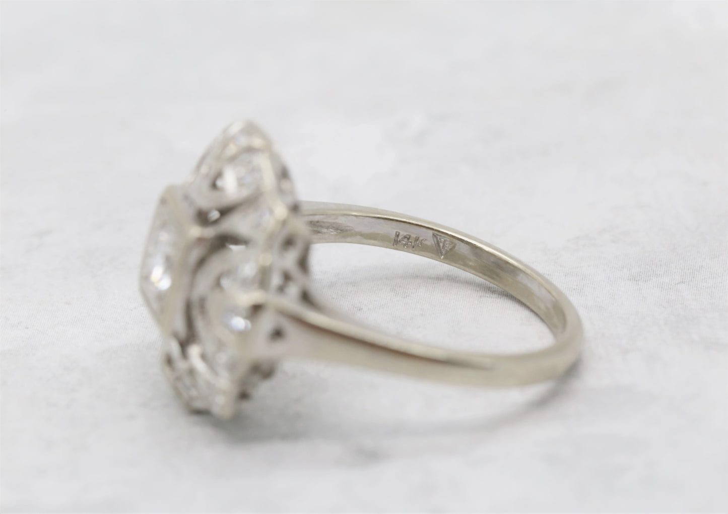 Vintage 14k White Gold Art Deco Diamond Ring, Size 7 - 4.8g