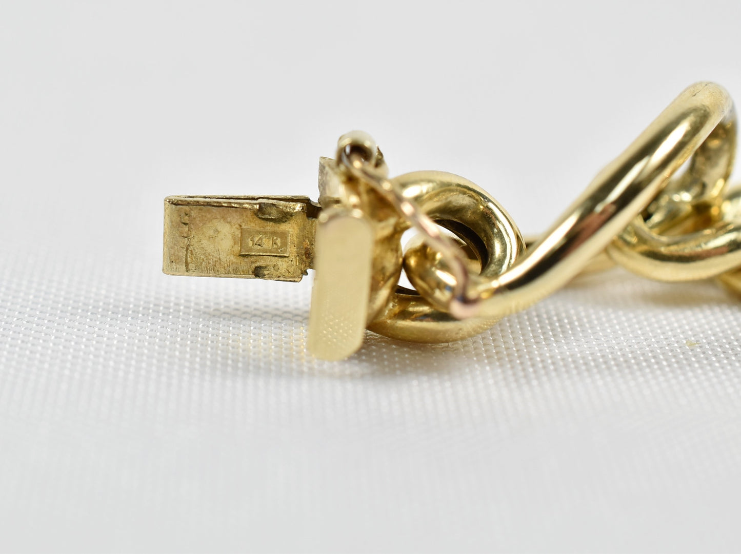 14k Yellow Gold Figaro Link Bracelet, 7 inch - 11.1g