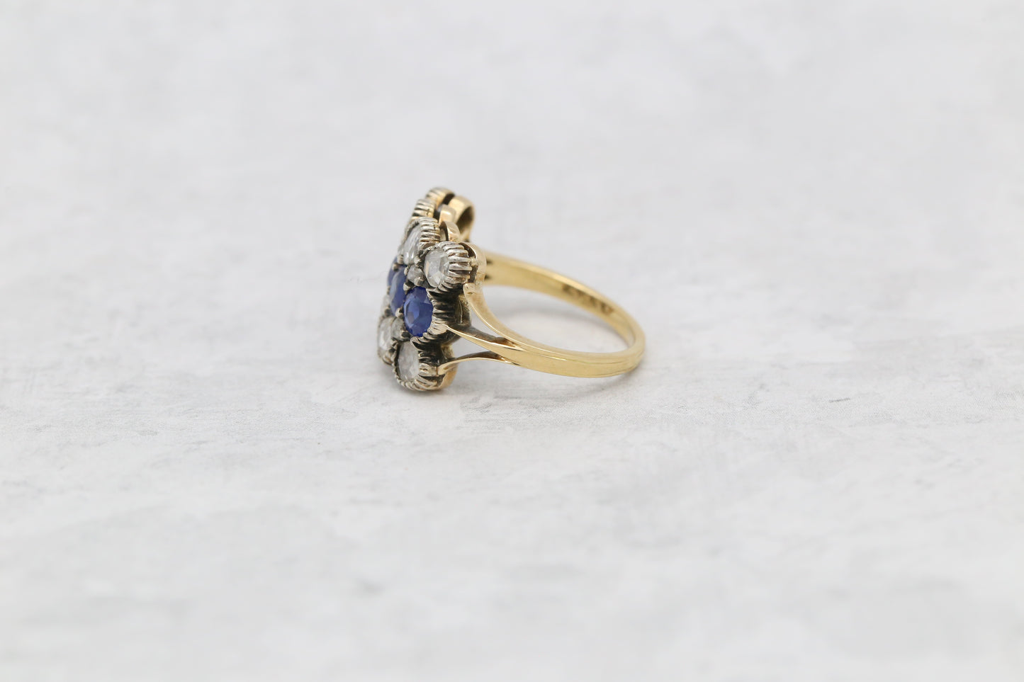 Antique 18k Yellow Gold Sapphire and Diamond Ring, Size 7.75 - 4.8g