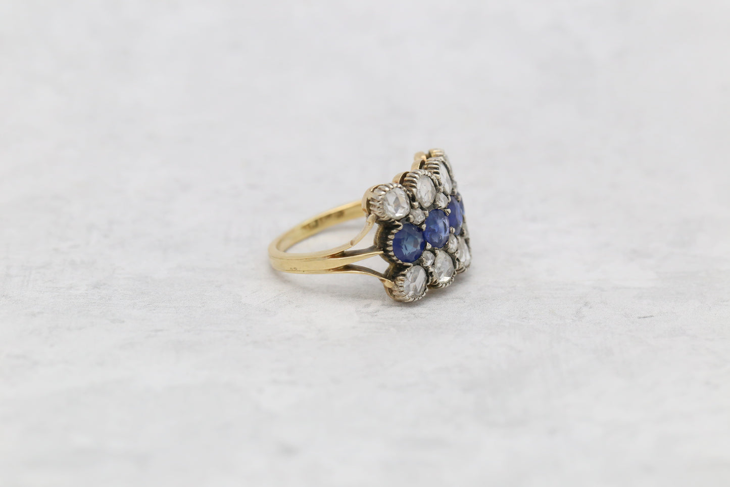 Antique 18k Yellow Gold Sapphire and Diamond Ring, Size 7.75 - 4.8g