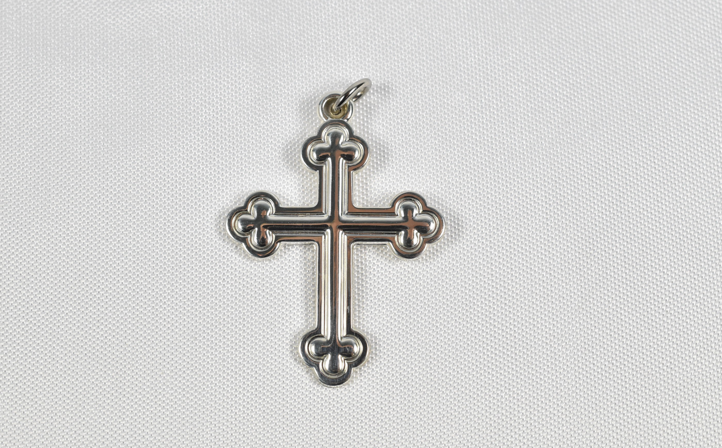 Kabana Sterling Silver Budded Cross Pendant, 4.0g