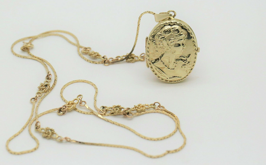 Vintage 14k Yellow Gold Necklace Pendant Cameo Design, 30 inches - 16.1g