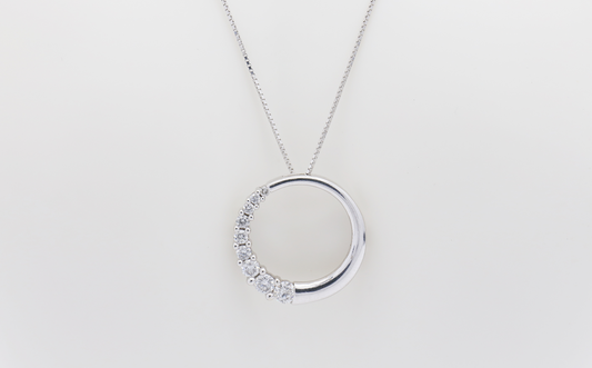 14k White Gold Open Circle Diamond Pendant Necklace, 18 inches - 3.8g