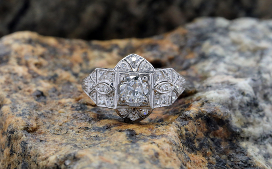 Vintage Platinum Ladies Art Deco Diamond Ring, Size 8.75 - 4.0g