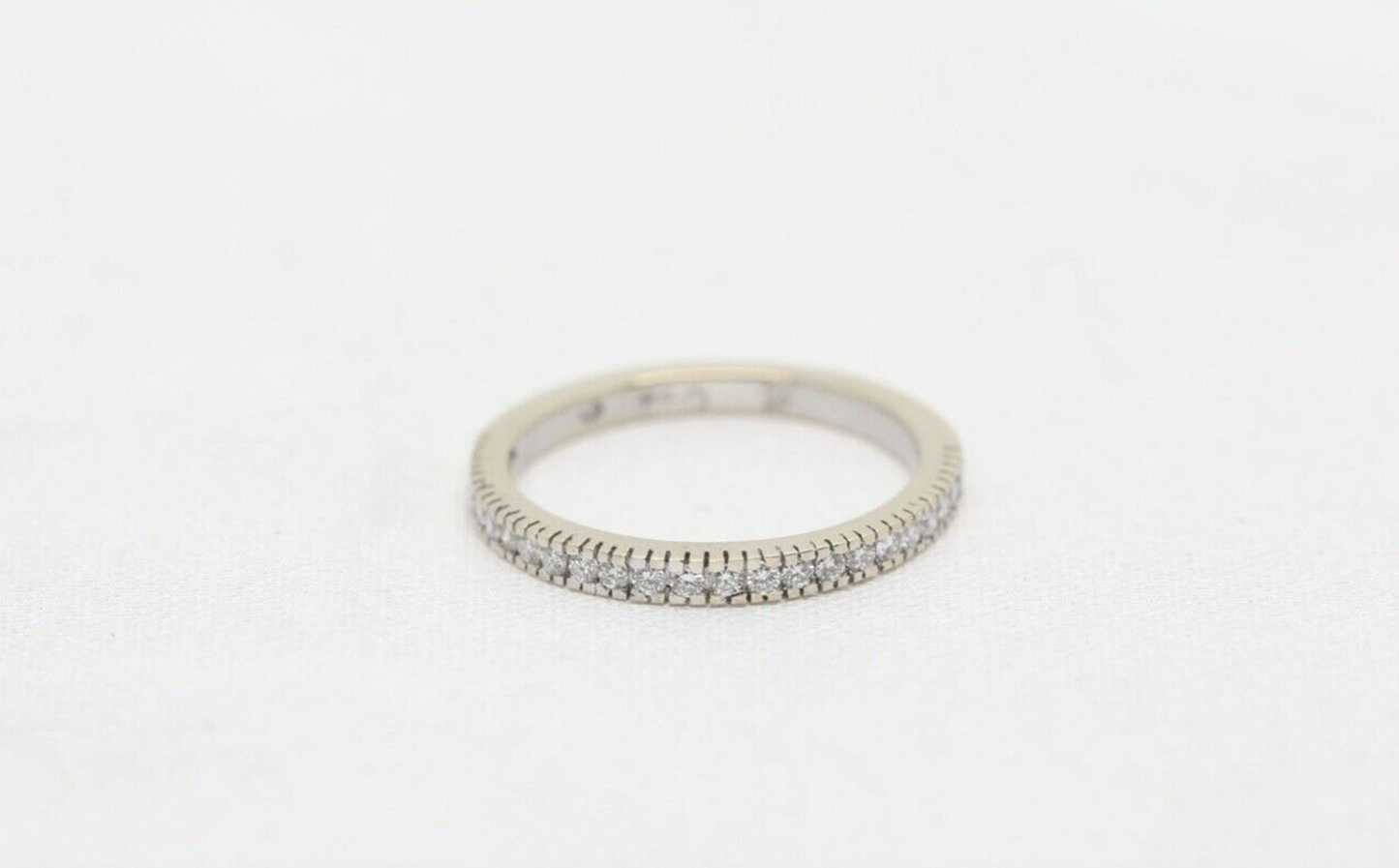 18k White Gold Diamond Banded Ring, Size 6.25 - 2.3g