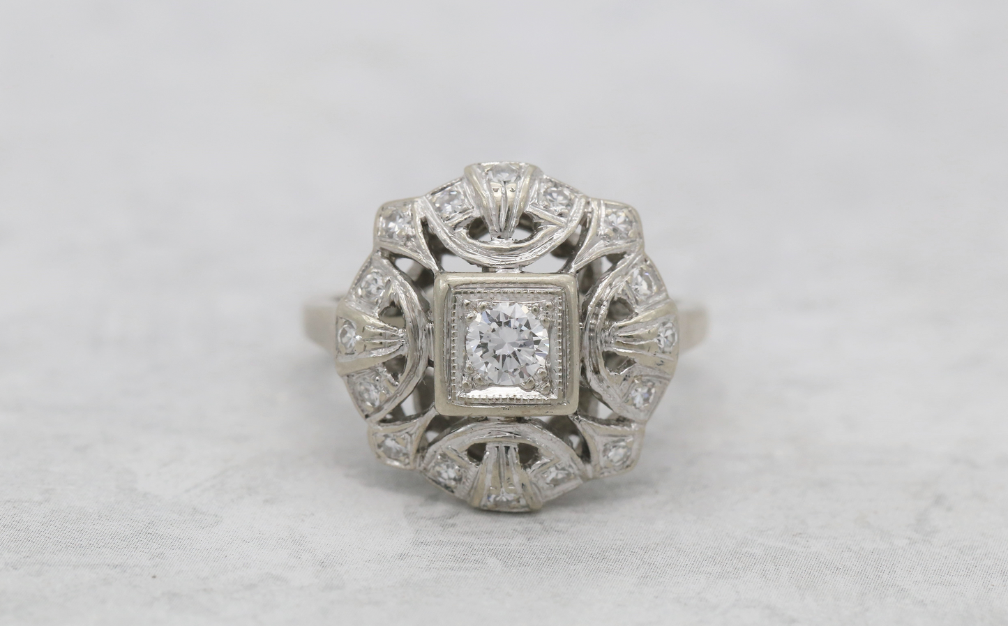 Vintage 14k White Gold Art Deco Diamond Ring, Size 7 - 4.8g