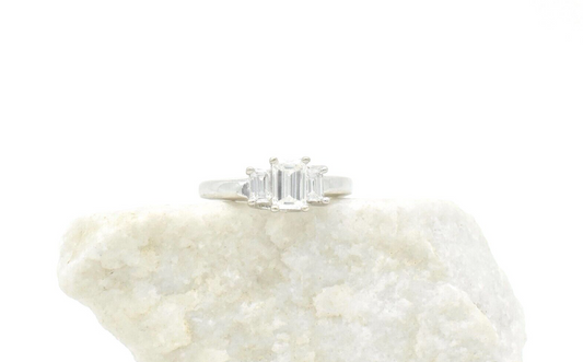 14k White Gold 1.15cttw Emerald Cut Engagement Ring, Size 7 - 3.7g