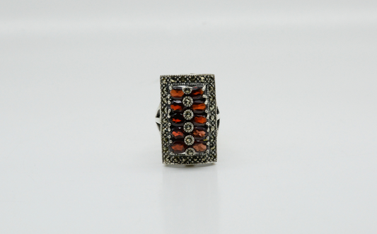 Vintage Sterling Silver Garnet Rectangular Ring, Size 6 - 13.2g